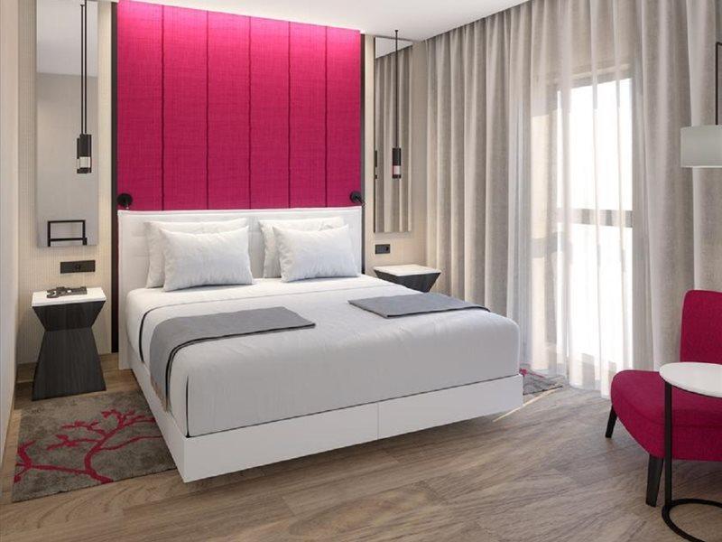 Hotel Nh Jardim 4*